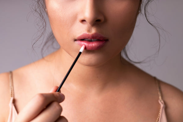 Master the Art of Bold Lip Application: A Step-by-Step Guide for Makeup Enthusiasts